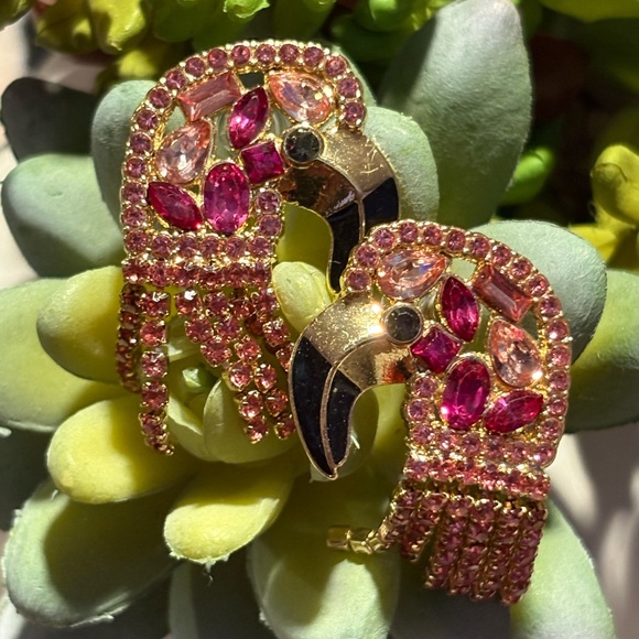Jewelry - Elegant Gold and Pink Toucan Earrings